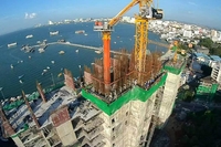 Waterfront Suits&Residences - aerial photos of construction